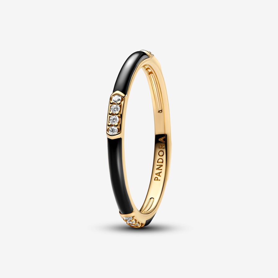 Anel com Esmalte Preto e Pedras